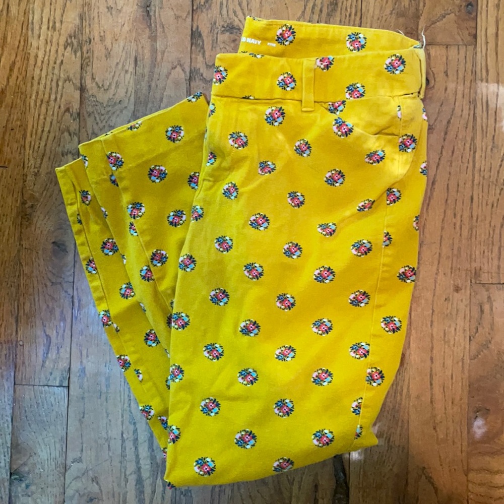 Old Navy pixie pants